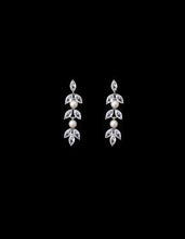 Charger l&#39;image dans la galerie, Boucles d&#39;oreilles #974 - Argent
